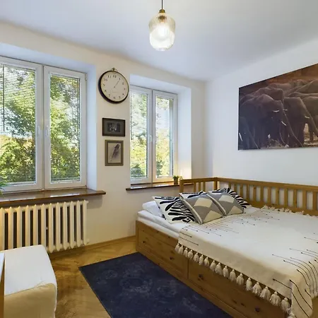 Cozy Bednarska In Near Old Town By Renters Warsaw