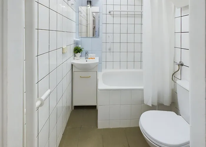 Cozy Bednarska In Near Old Town By Renters * Warszawa