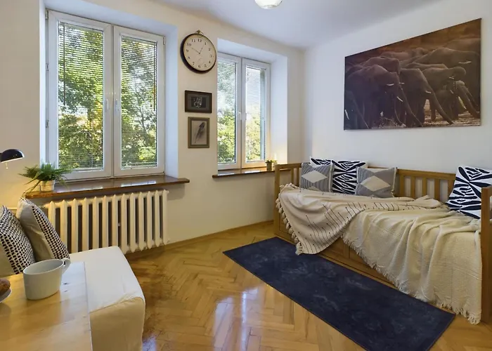 Cozy Bednarska In Near Old Town By Renters Warszawa