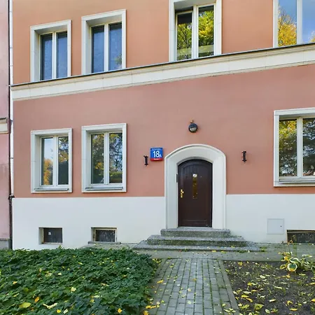 Appartement Cozy Bednarska In Near Old Town By Renters Warschau